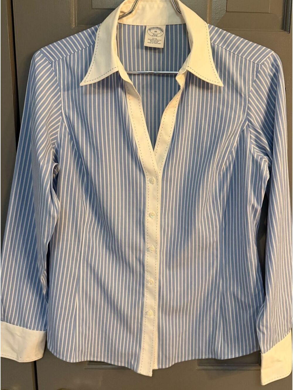 Brooks Brothers Women Striped Button-Down Contrast White Collar/ Cuffs Sz 10